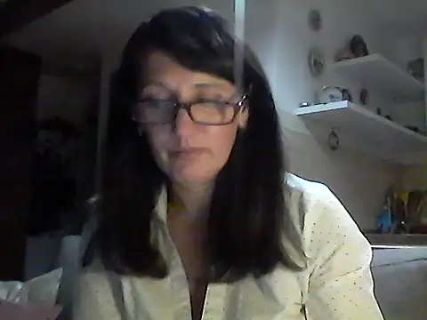 Elena48324 online show from November 20, 7:15 pm