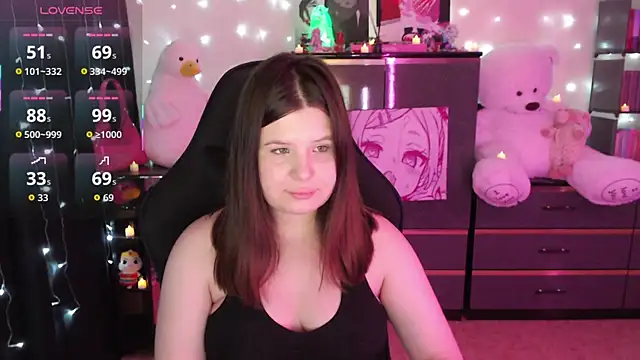 Snapshot of AmyVibess chatting on October 14, 8:11 pm AmyVibess online show from October 14, 8:11 pm
