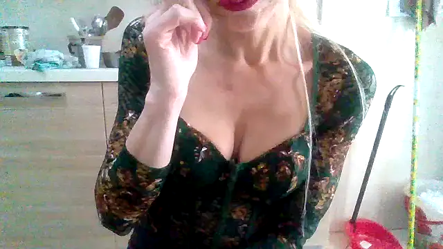 Kelly80 online show from March 17, 10:30 am