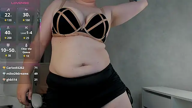 Michelle Wilsson online show from October 1, 8:52 am