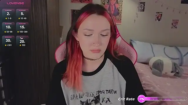 Snapshot of CrystalBlaze_ chatting on October 25, 8:48 pm CrystalBlaze  online show from October 25, 8:48 pm