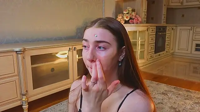 EadlinGillim online show from October 2, 3:11 am