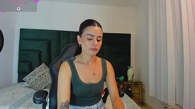 valerieMattson online show from October 30, 7:15 pm