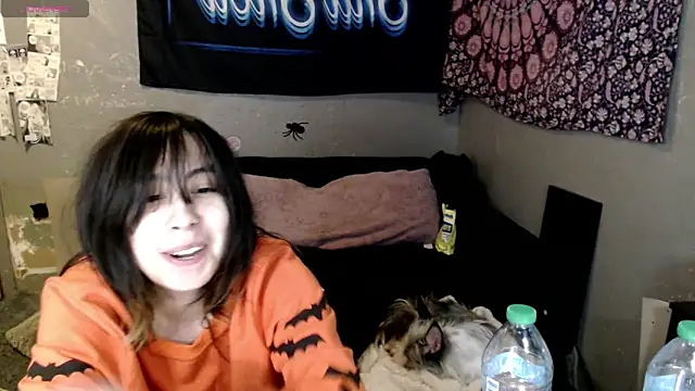 London Ray online show from October 11, 7:46 am