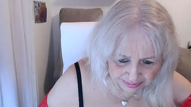 SusiLifeXXX online show from December 20, 8:24 pm