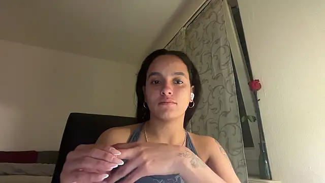 Maia Park online show from April 18, 10:20 pm