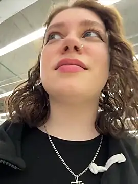 lucy-joy online show from March 24, 9:47 am