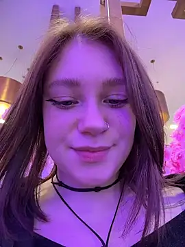 lucy-joy online show from February 27, 7:19 am