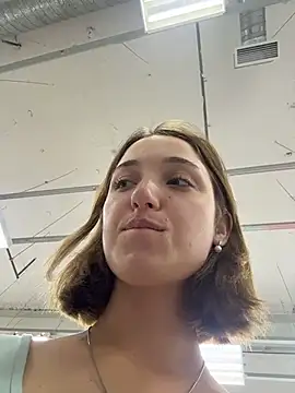 DollyTall online show from September 26, 10:57 am