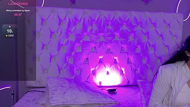 Megan  cole1 online show from December 16, 4:07 am