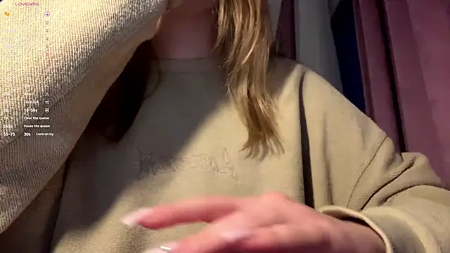 LinaMoonBlessed online show from December 19, 12:08 pm