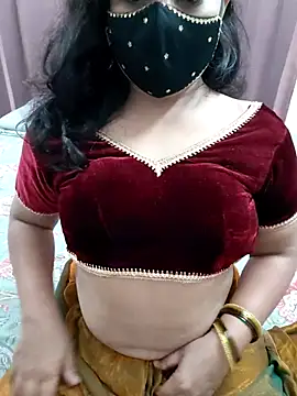 Snapshot of Aavya_007 chatting on October 21, 10:41 am Aavya 007 online show from October 21, 10:41 am