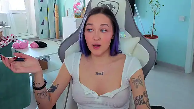 Im suka online show from February 20, 3:49 am