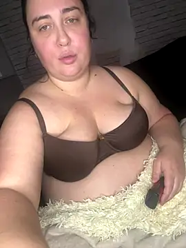 roxey-1997 online show from October 26, 7:20 pm