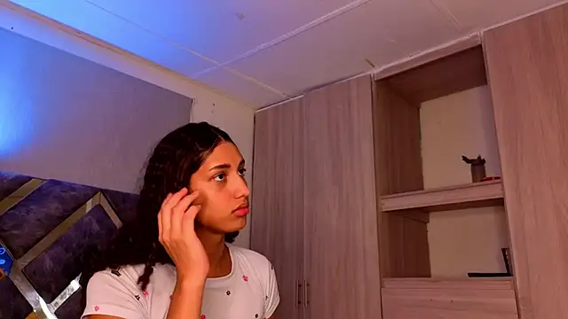 candice777 online show from February 4, 2:09 pm