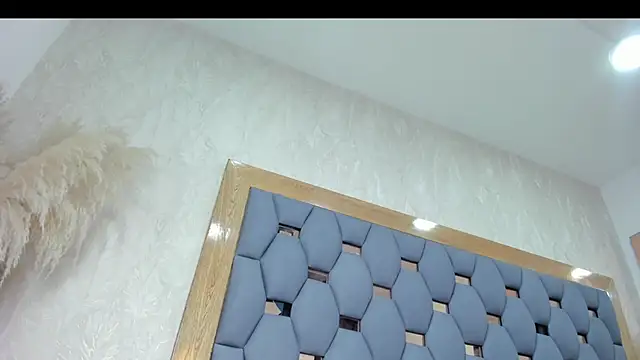 crystal sm online show from November 8, 3:11 am