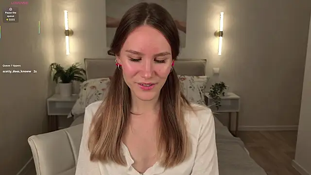  Clare Florence  online show from October 11, 1:47 pm