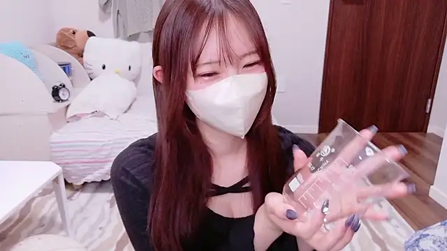 MOEMOE-Q online show from November 16, 3:34 pm