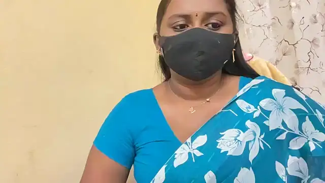 Pavani-Sexy online show from April 6, 6:31 pm