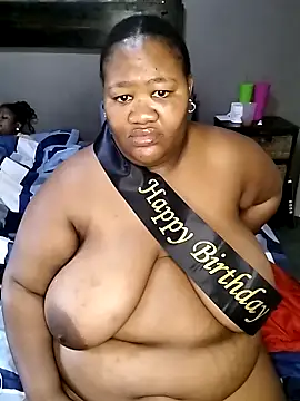 Snapshot of SeductionBoobs chatting on September 24, 7:18 am SeductionBoobs online show from September 24, 7:18 am