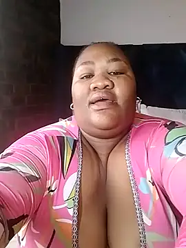 Snapshot of SeductionBoobs chatting on October 18, 10:51 am SeductionBoobs online show from October 18, 10:51 am