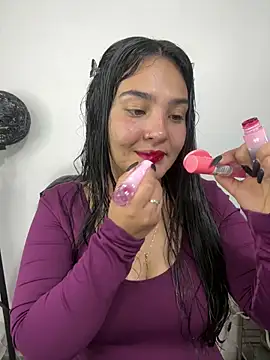 meli  brown online show from March 19, 3:55 am