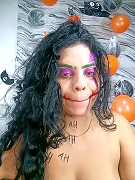 Yemaly Lee online show from October 14, 4:04 am