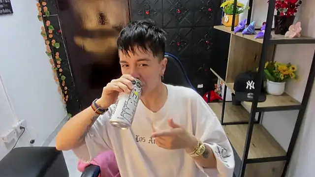  Hannah Hot online show from April 15, 2:34 am