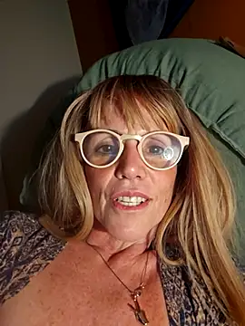 Polly23 online show from October 21, 4:16 am