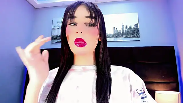 Valeria Rouss online show from October 18, 1:36 pm