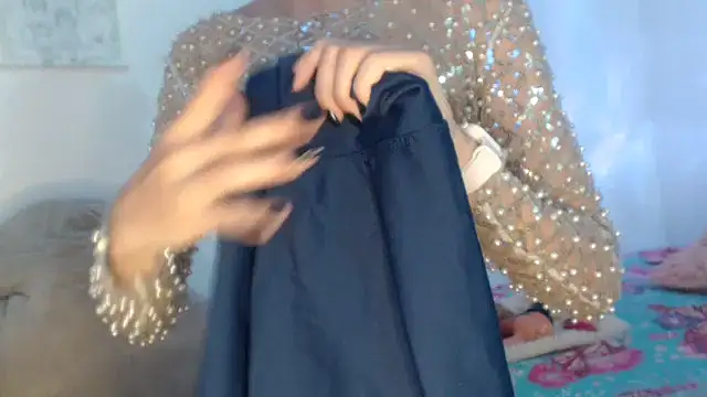 Victoria new online show from October 13, 10:34 pm