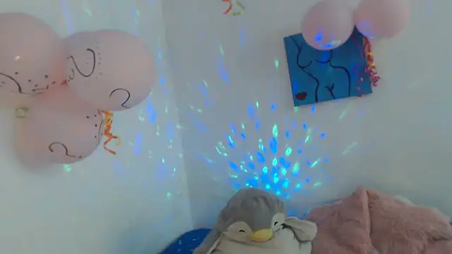 Victoria new online show from November 11, 7:00 pm