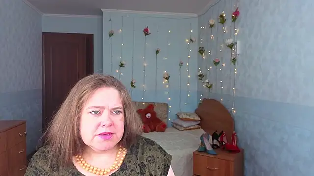 Snapshot of Audrey_Aura chatting on September 13, 5:26 am Audrey Aura online show from September 13, 5:26 am
