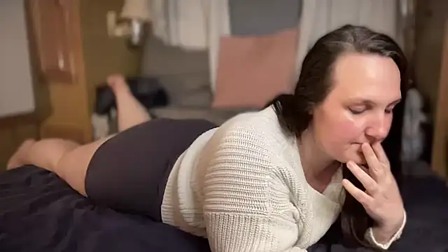 Just Trudy online show from February 8, 2:26 am