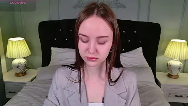 MarySparkle online show from April 10, 4:18 am