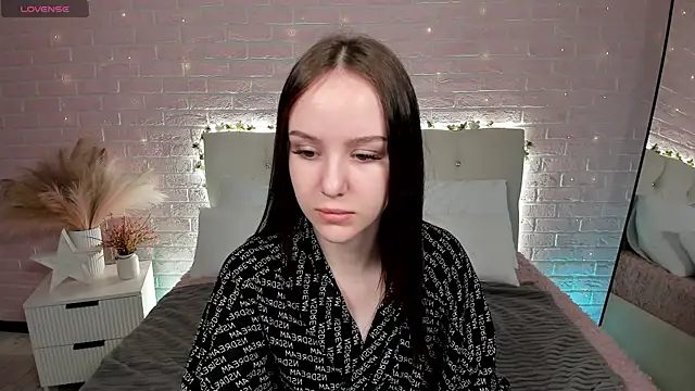 MarySparkle online show from October 2, 3:11 am