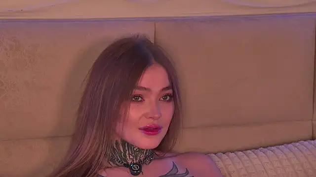 AriWild online show from April 21, 5:03 am