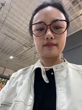 wen521 online show from September 25, 1:15 am