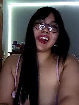 soo2303 online show from September 26, 9:45 pm