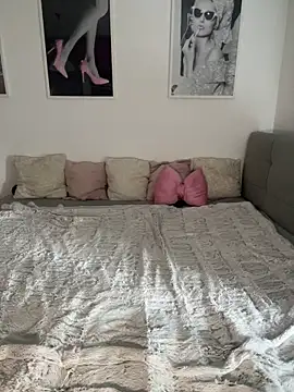  Lilly angel online show from April 25, 1:41 pm