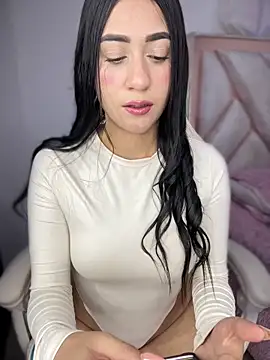 isabela l online show from March 16, 11:08 pm