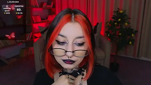 Mistress  Marcelline online show from May 27, 1:49 am