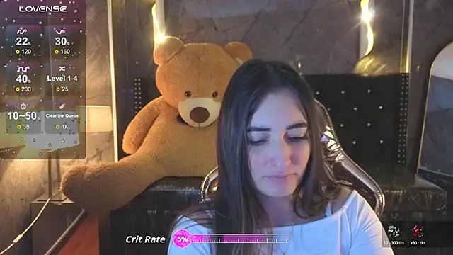 Snapshot of Soffi_betacur_b chatting on October 10, 6:18 am Soffi betacur b online show from October 10, 6:18 am