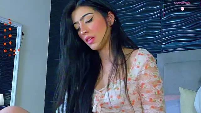 Ambar Bull online show from December 17, 1:04 pm