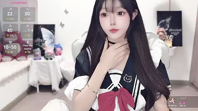 Snapshot of -EEBABY chatting on October 20, 9:29 pm -EEBABY online show from October 20, 9:29 pm