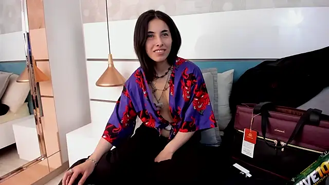 Ashkoreh online show from March 30, 9:25 pm