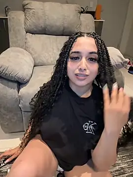 LilMisIndianx online show from December 19, 6:22 pm