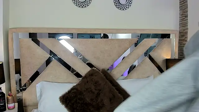 ximena vasquez8 online show from February 6, 3:32 am