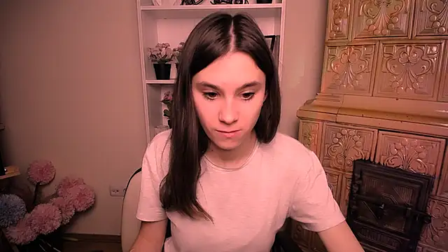 RosaRay  online show from March 11, 7:45 am