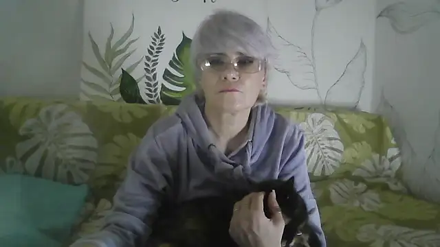 Catty Lady online show from January 15, 8:26 pm